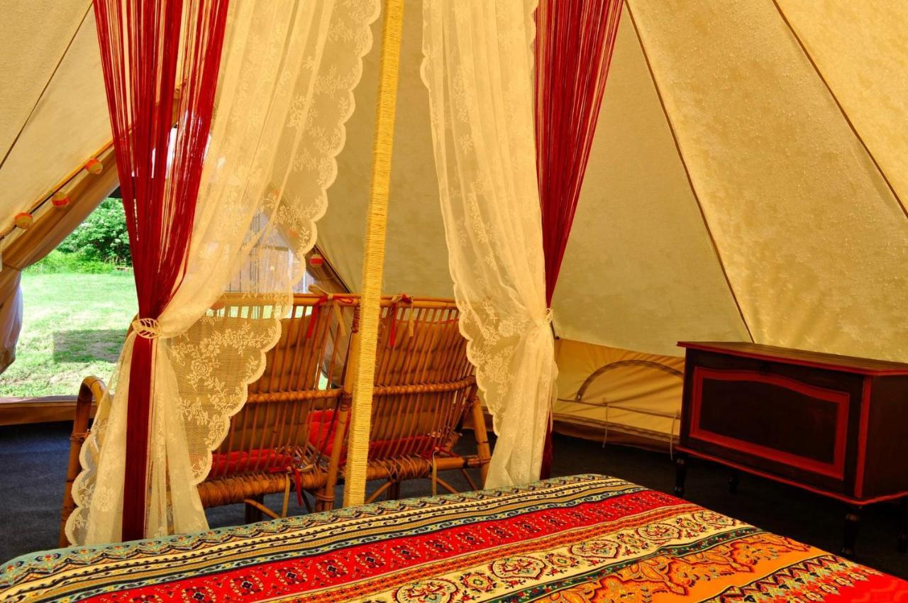 Guillerin Caravan&Glamping Sornac Esterno foto