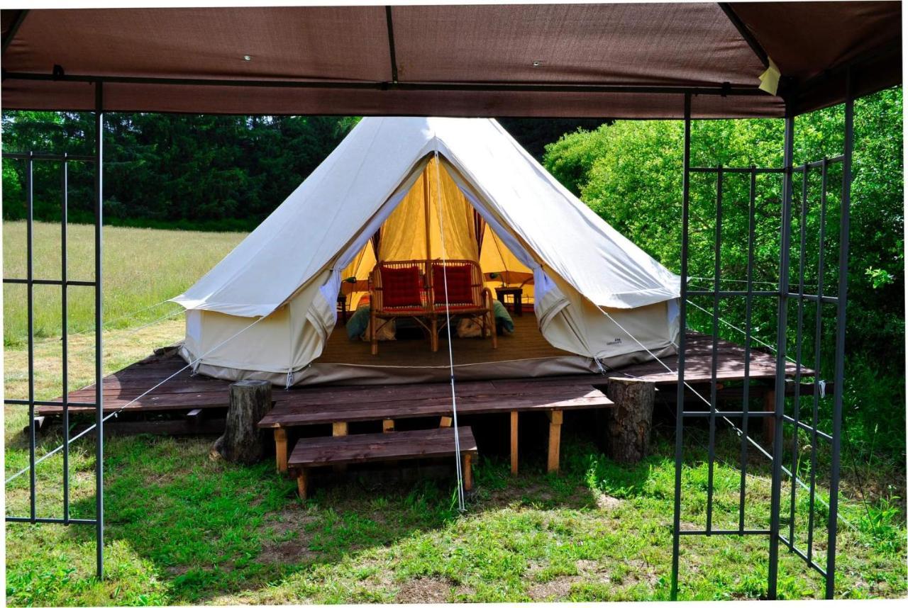 Guillerin Caravan&Glamping Sornac Esterno foto